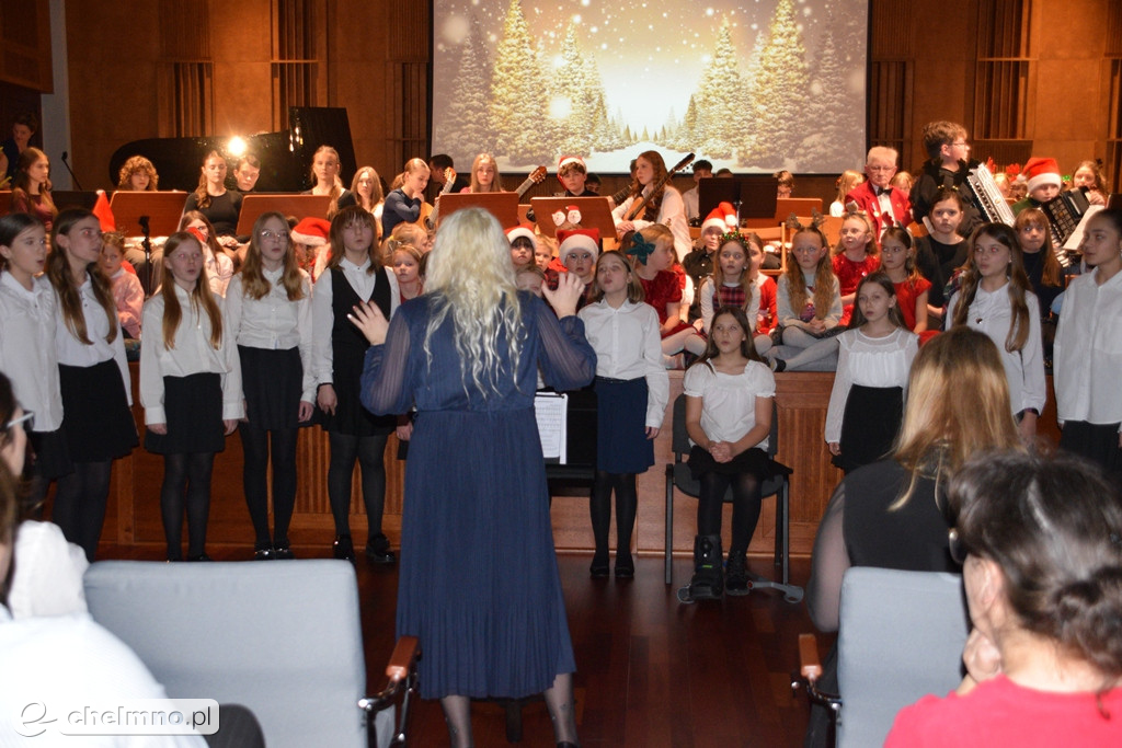 „Świąteczny Koncert Nadziei” – muzyka i wyróżnienia