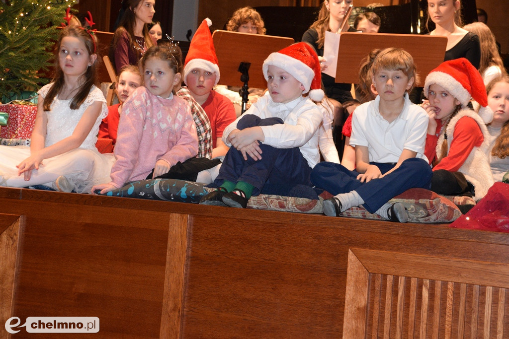 „Świąteczny Koncert Nadziei” – muzyka i wyróżnienia