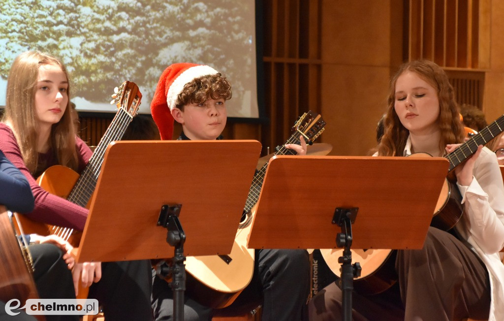 „Świąteczny Koncert Nadziei” – muzyka i wyróżnienia