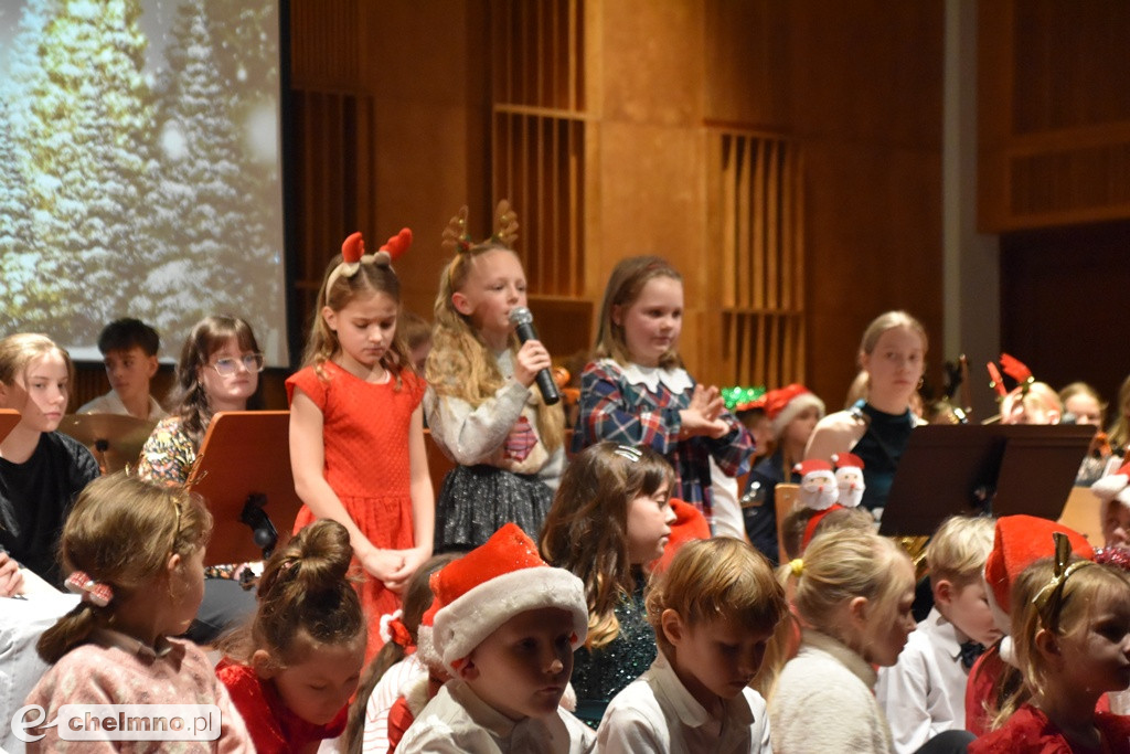 „Świąteczny Koncert Nadziei” – muzyka i wyróżnienia