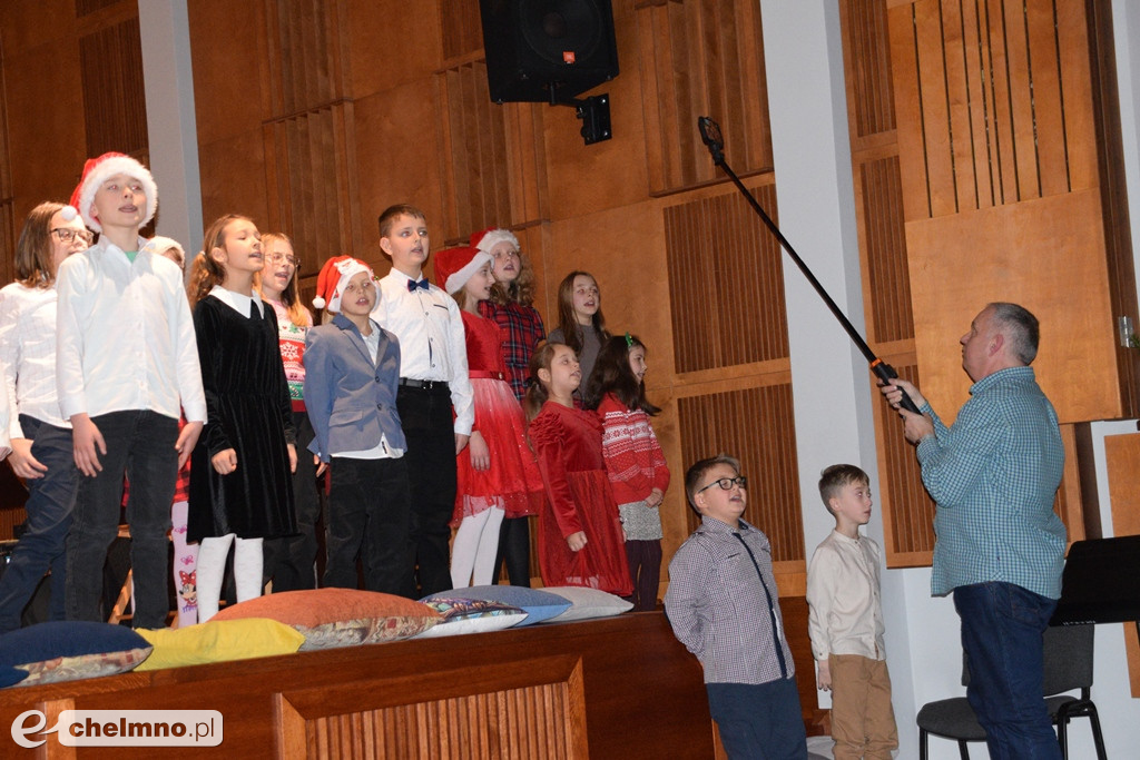 „Świąteczny Koncert Nadziei” – muzyka i wyróżnienia