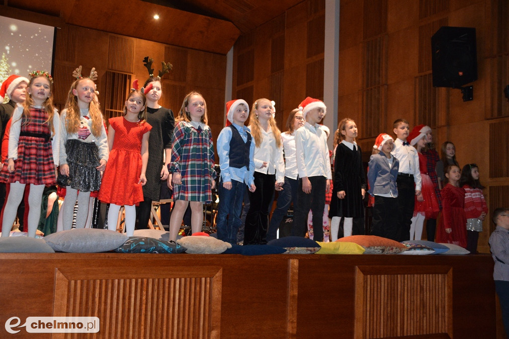 „Świąteczny Koncert Nadziei” – muzyka i wyróżnienia