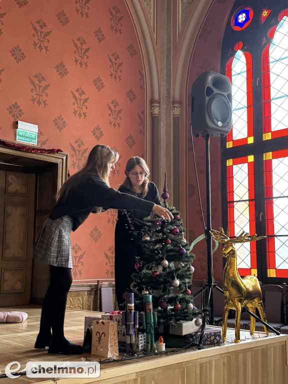 Szkolne spotkanie świąteczne w ZSO nr 1