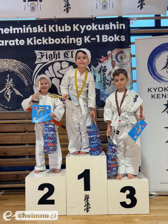 Wspaniała atmosfera na Gwiazdkowym Turnieju Kyokushin Karate