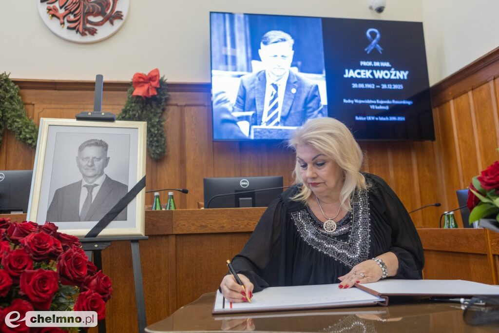 Sejmik i zarząd województwa żegnają prof. Jacka Woźnego