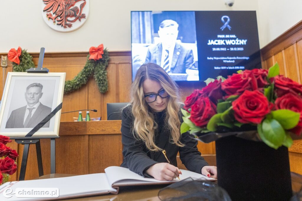 Sejmik i zarząd województwa żegnają prof. Jacka Woźnego