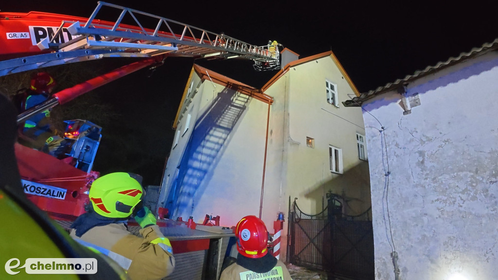 Pożar sadzy w kominie w Bajerzu