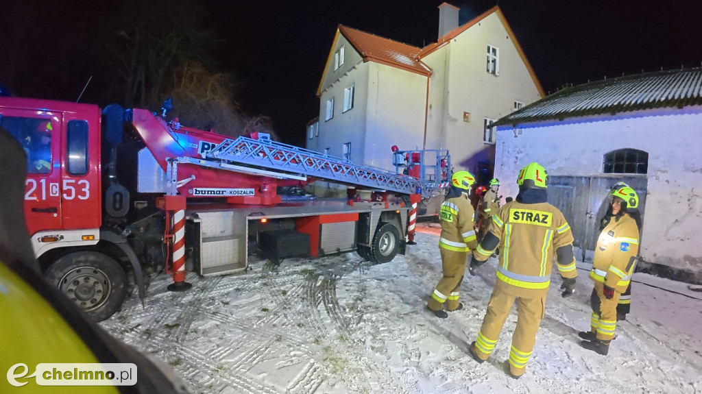 Pożar sadzy w kominie w Bajerzu