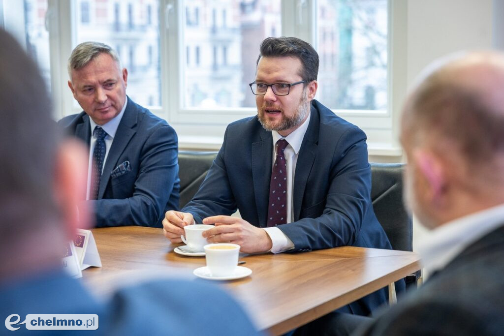 Bezpieczna ulica Jastrzębia w Żołędowie. Umowa podpisana