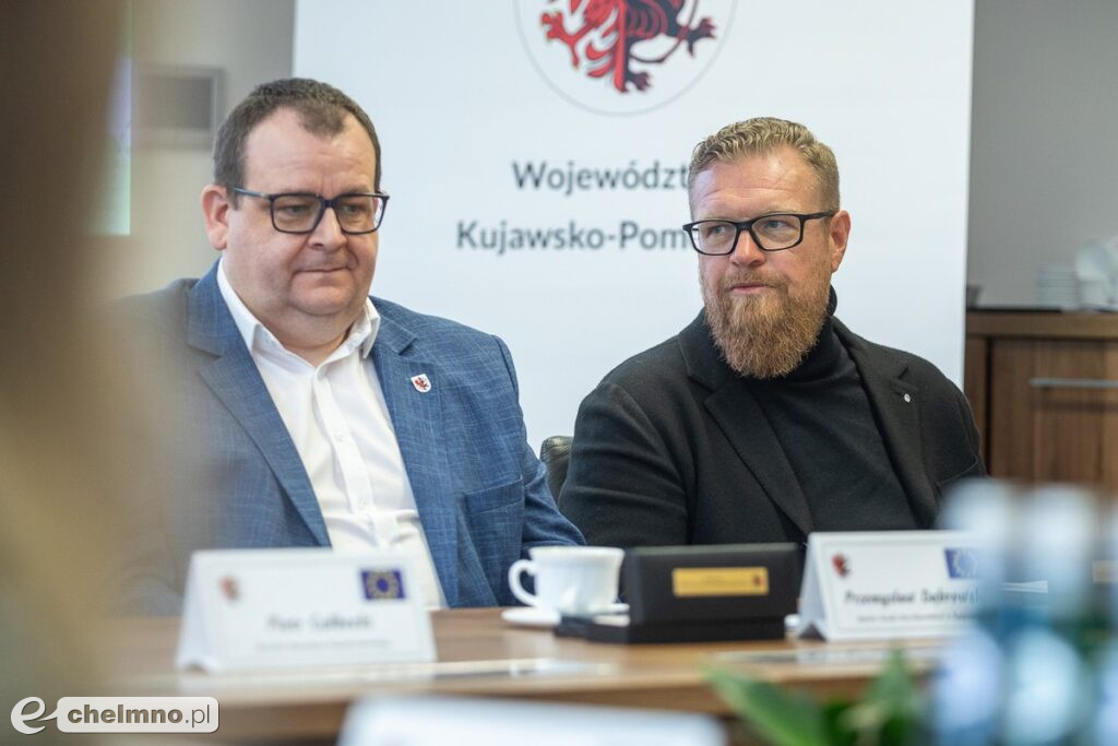 Bezpieczna ulica Jastrzębia w Żołędowie. Umowa podpisana