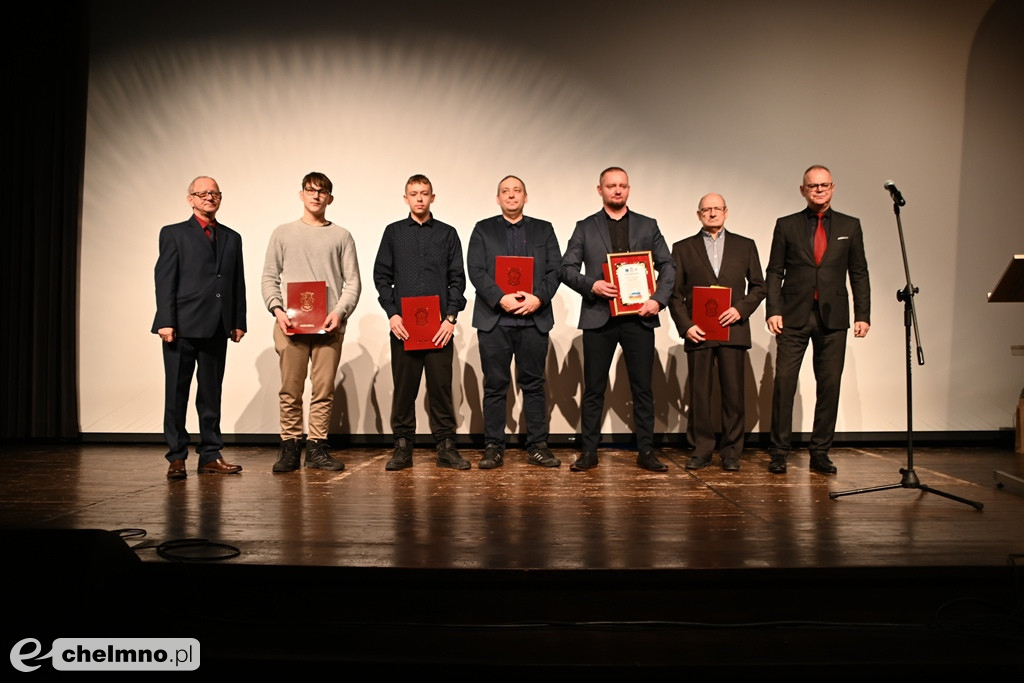 Uroczysta gala z okazji 60-lecia kajakarstwa w Chełmnie