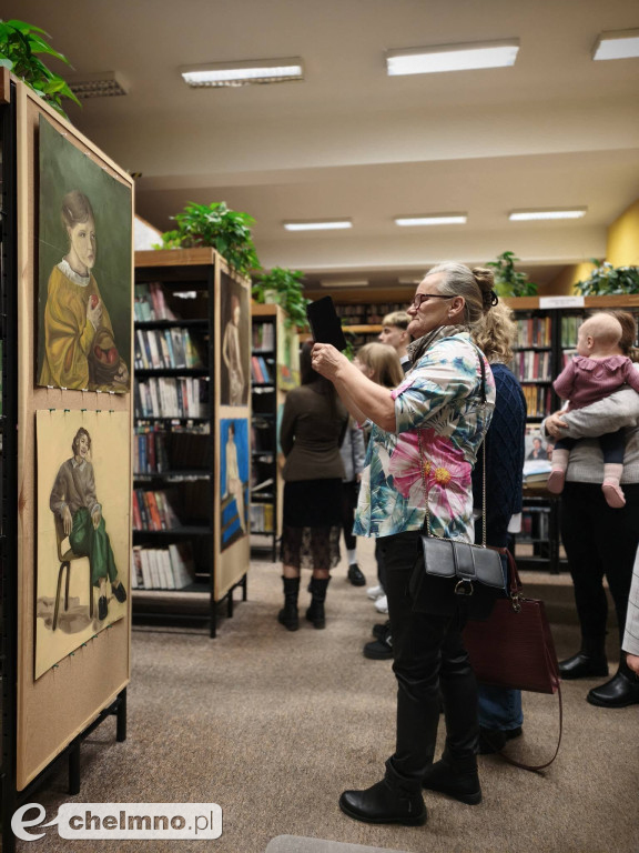 Otwarcie nowej wystawy w Miejskiej Bibliotece Publicznej