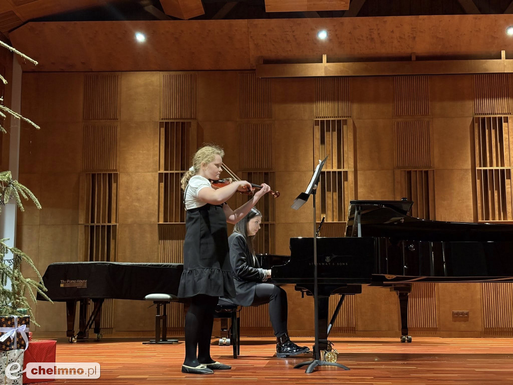 Koncert smyczkowy w szkole muzycznej