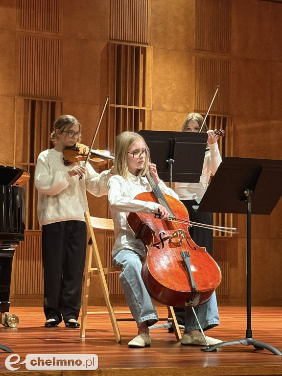 Koncert smyczkowy w szkole muzycznej