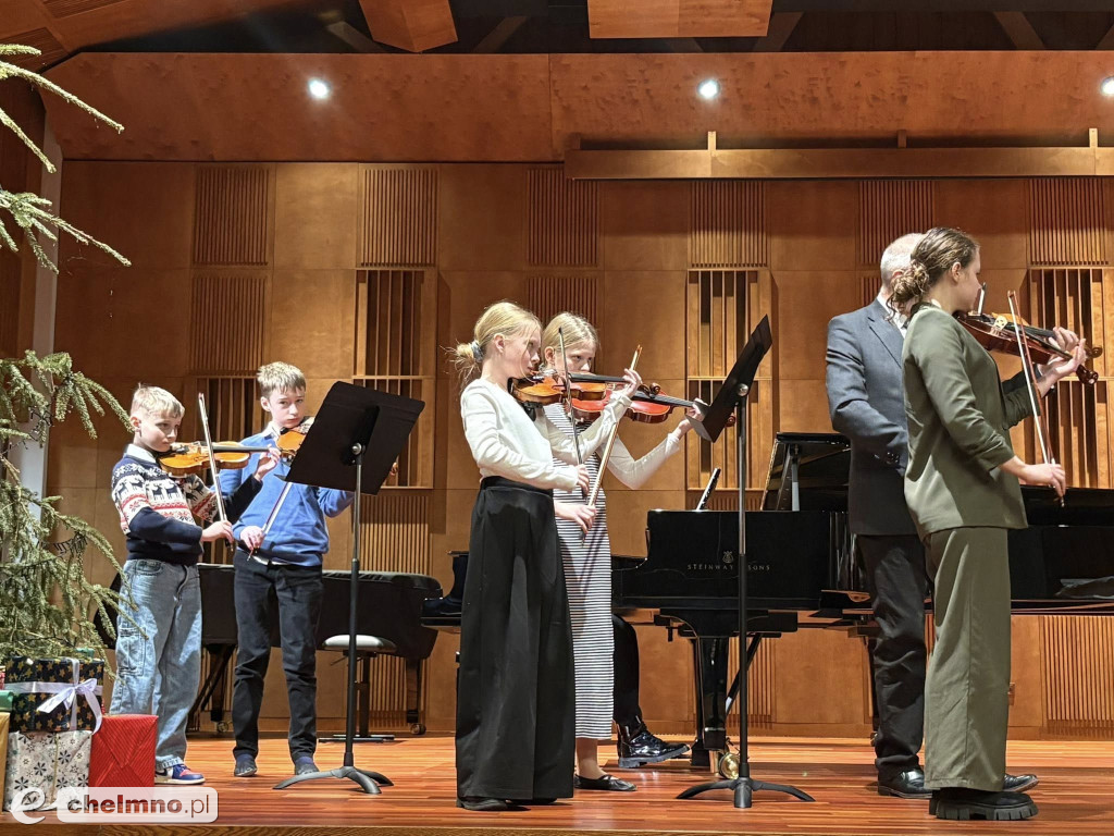 Koncert smyczkowy w szkole muzycznej
