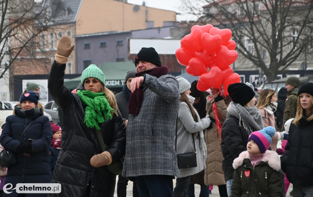 Bursztynowe złote i srebrne serduszka WOŚP wylicytowane