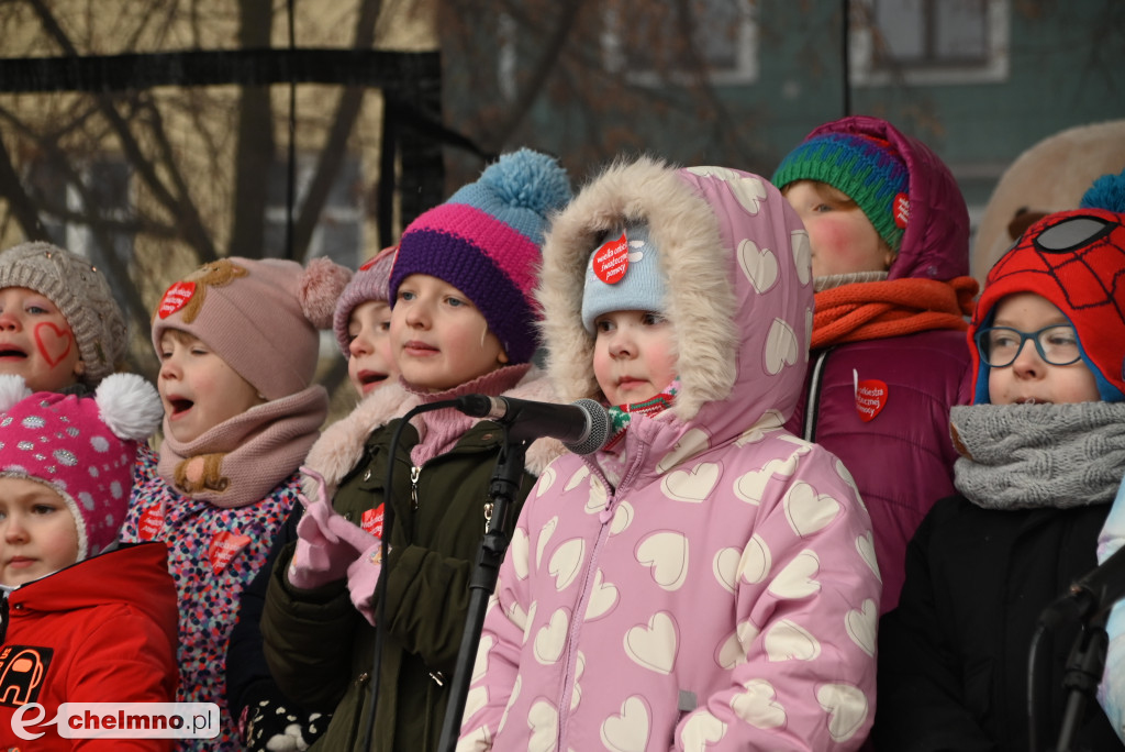 Bursztynowe złote i srebrne serduszka WOŚP wylicytowane