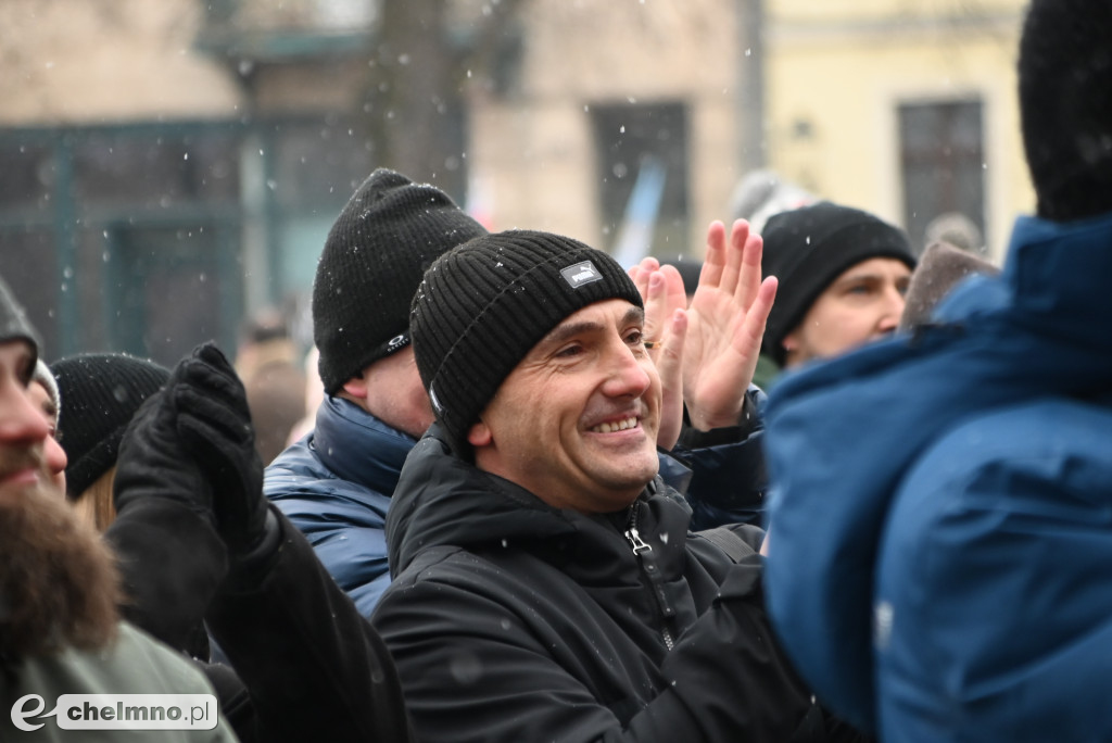 Bursztynowe złote i srebrne serduszka WOŚP wylicytowane