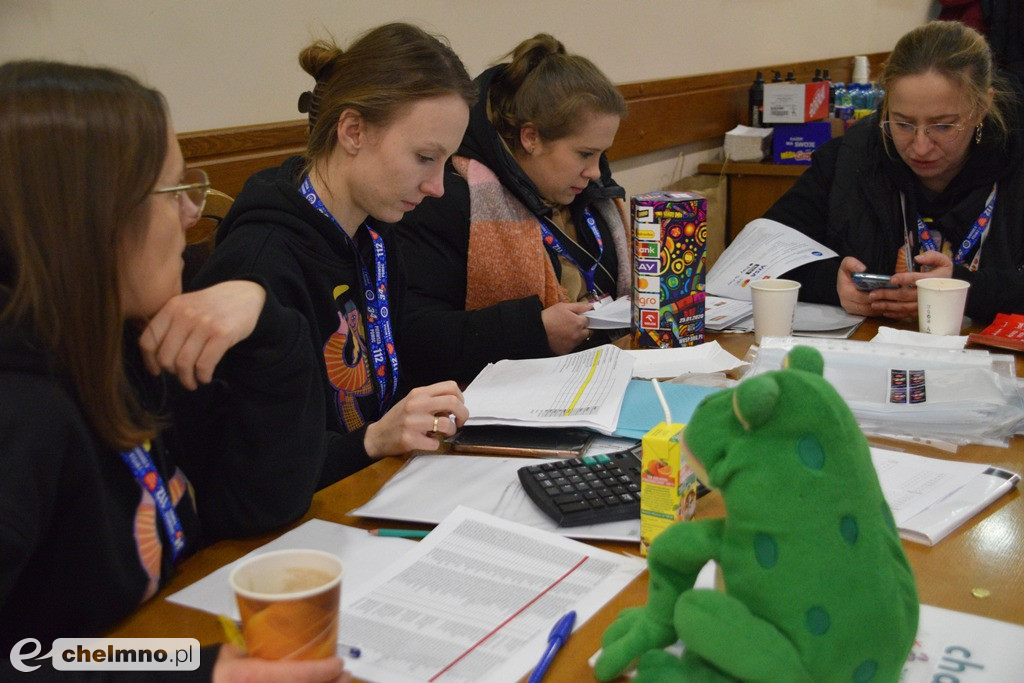 Trwa wielkie liczenie funduszy zbieranych dla WOŚP