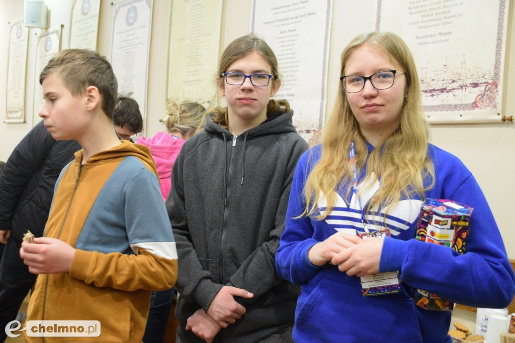 Trwa wielkie liczenie funduszy zbieranych dla WOŚP