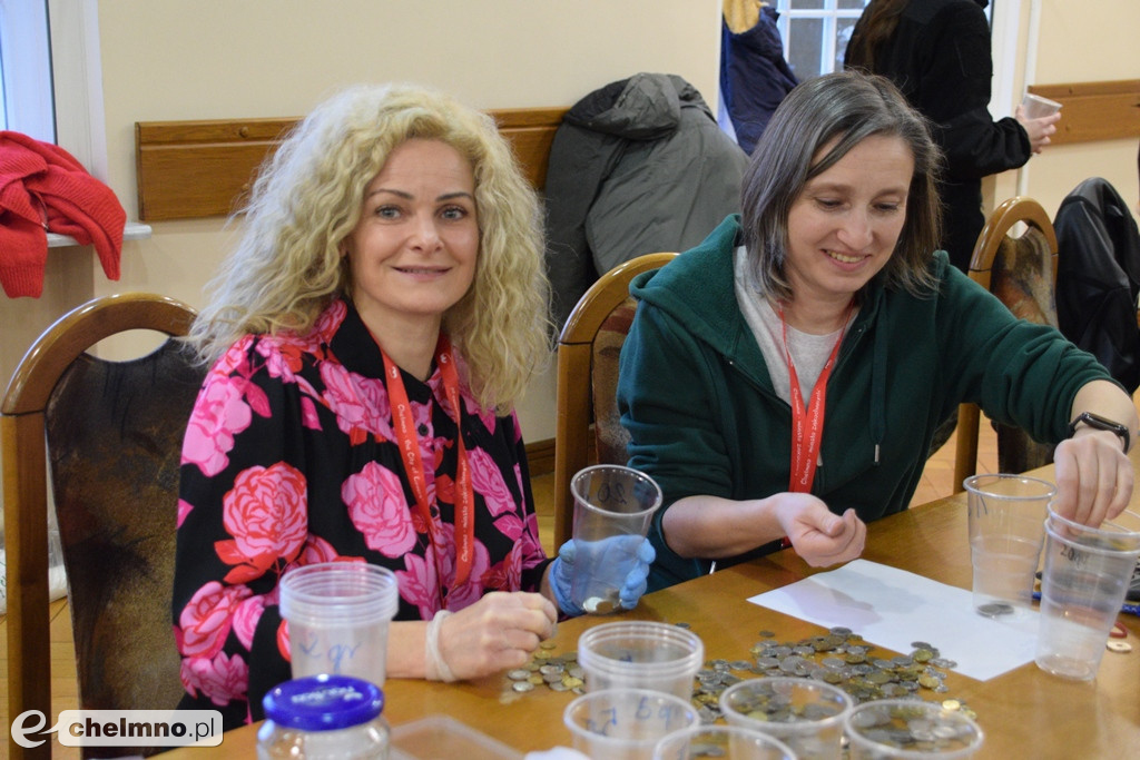 Trwa wielkie liczenie funduszy zbieranych dla WOŚP