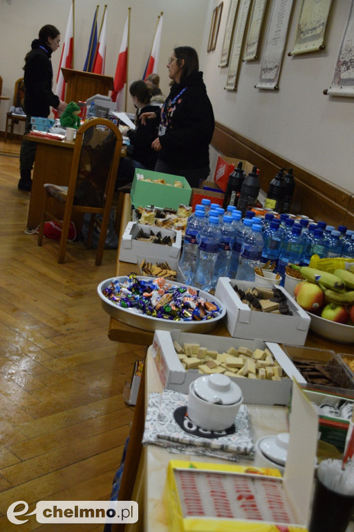 Trwa wielkie liczenie funduszy zbieranych dla WOŚP