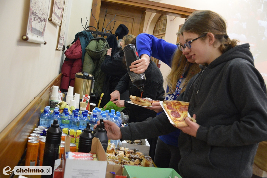 Trwa wielkie liczenie funduszy zbieranych dla WOŚP