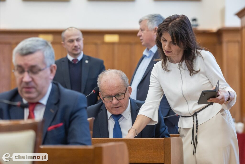 Sesja sejmiku województwa