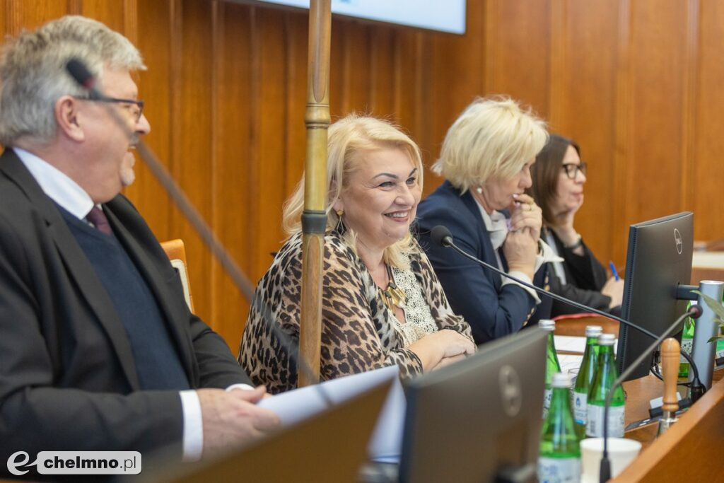 Sesja sejmiku województwa