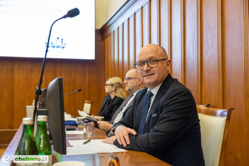 Sesja sejmiku województwa