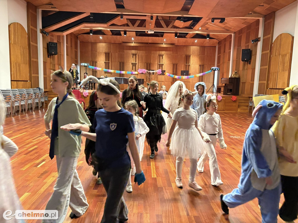 Ciekawe przebrania i świetna zabawa!