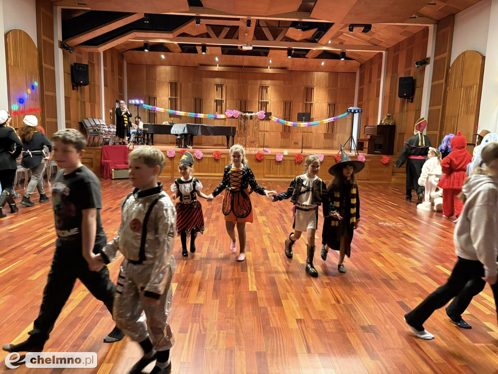 Ciekawe przebrania i świetna zabawa!