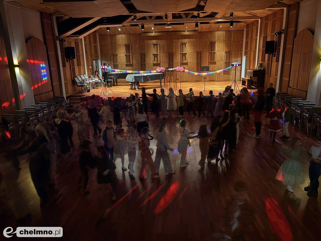 Ciekawe przebrania i świetna zabawa!