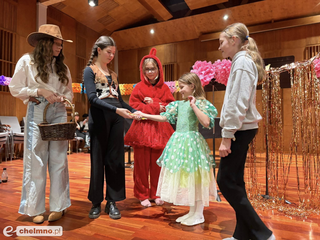 Ciekawe przebrania i świetna zabawa!