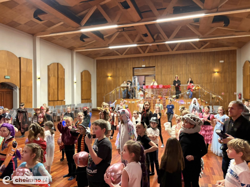 Ciekawe przebrania i świetna zabawa!