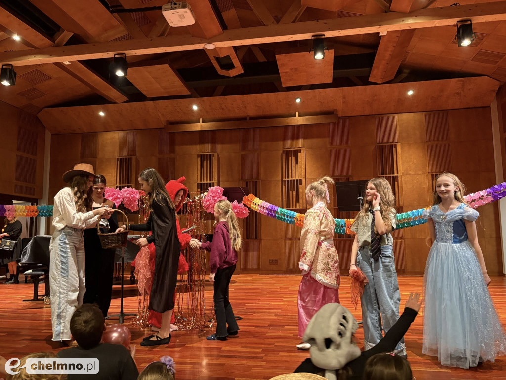 Ciekawe przebrania i świetna zabawa!