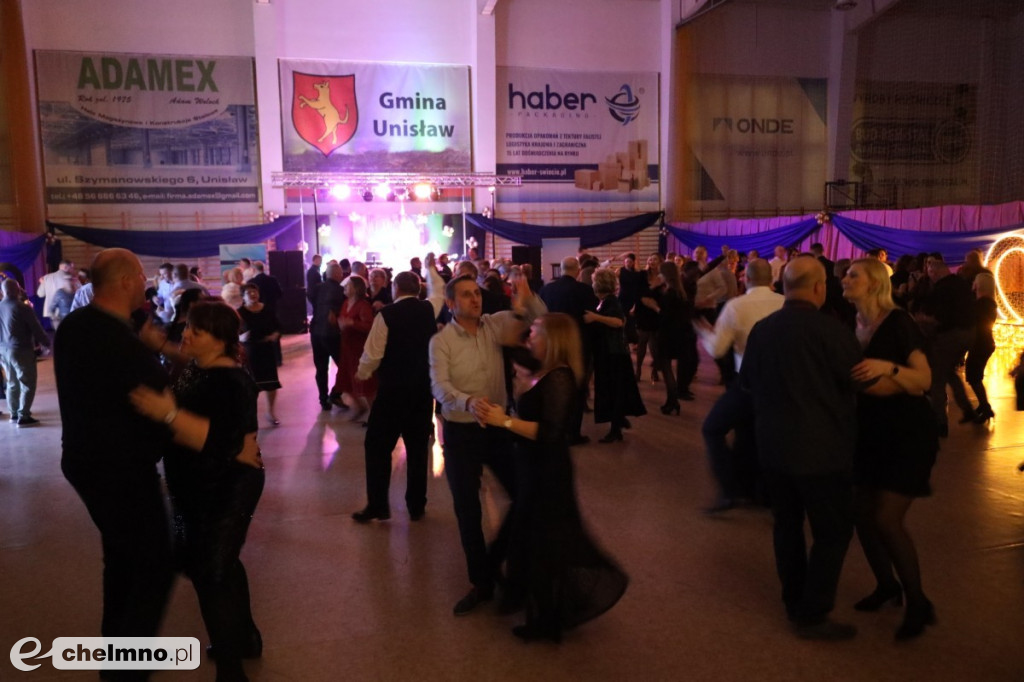 Wieczór pełen tańca i wspólnej zabawy