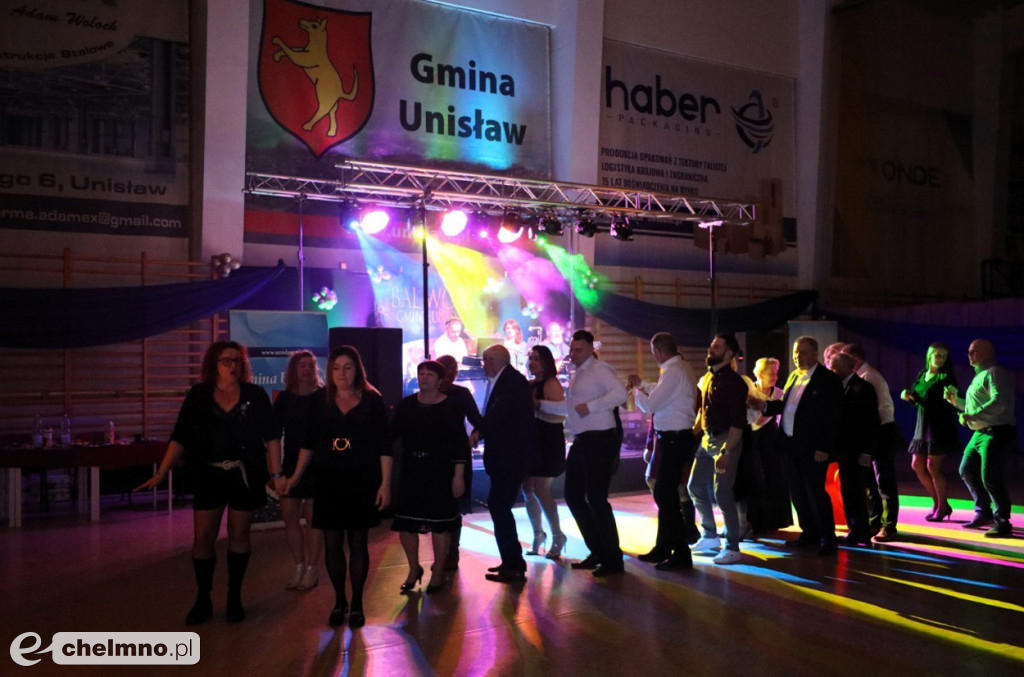 Wieczór pełen tańca i wspólnej zabawy