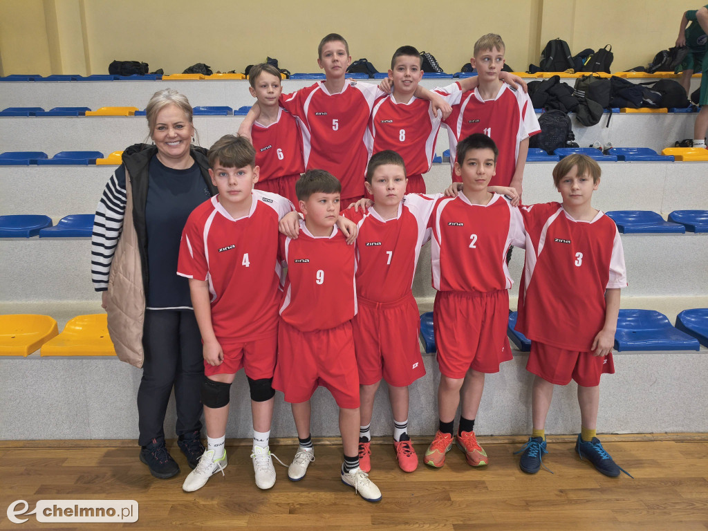 „Igrzyska Dzieci”. Cały powiat grał w siatkówkę w Stolnie!