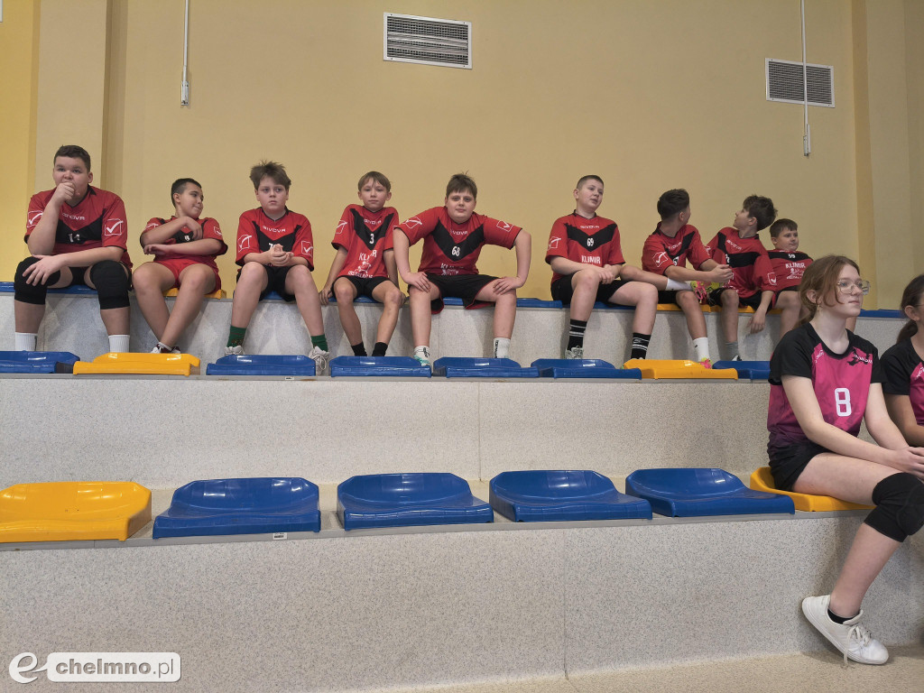 „Igrzyska Dzieci”. Cały powiat grał w siatkówkę w Stolnie!