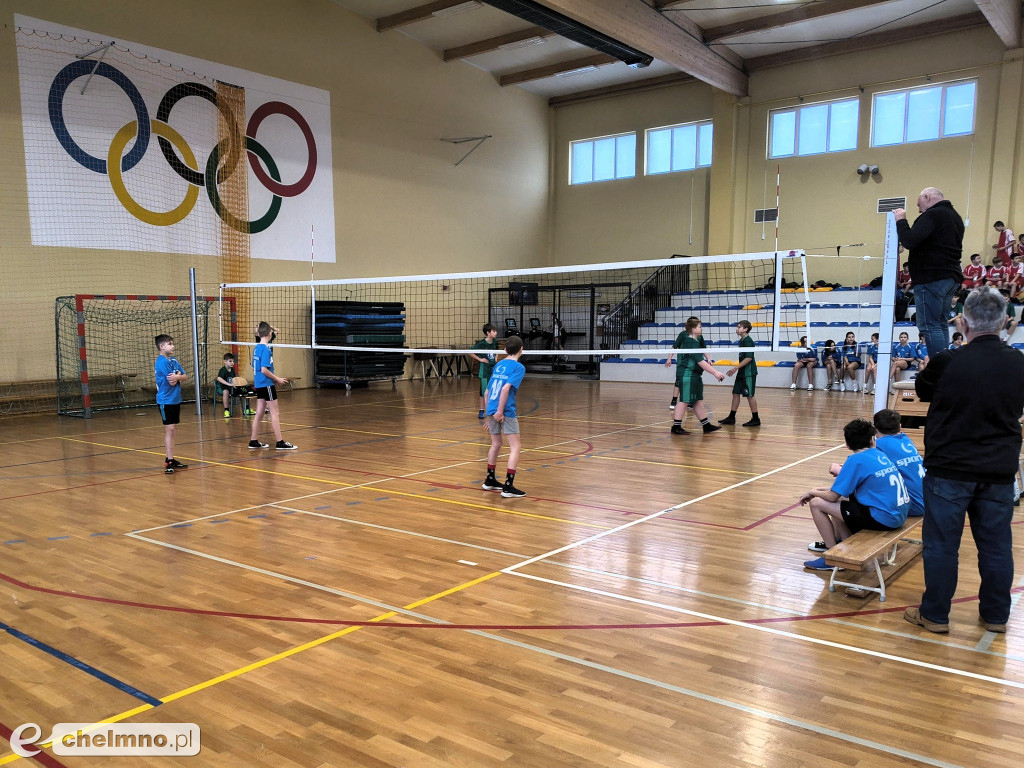 „Igrzyska Dzieci”. Cały powiat grał w siatkówkę w Stolnie!