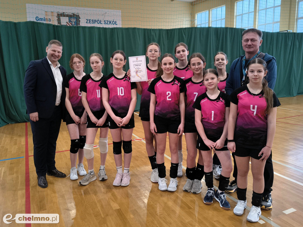 „Igrzyska Dzieci”. Cały powiat grał w siatkówkę w Stolnie!