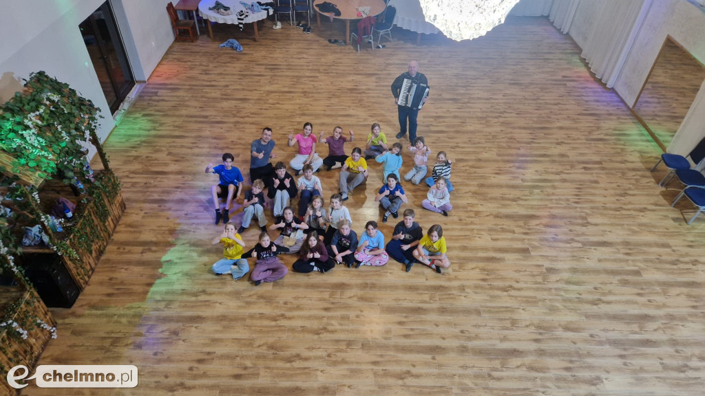 Zespół Pieśni i Tańca \