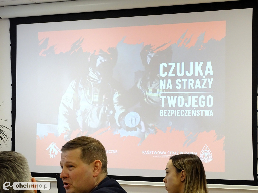 200 czujek dymu i czadu w domach najbardziej potrzebujących