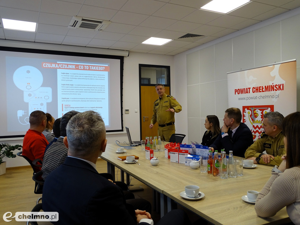 200 czujek dymu i czadu w domach najbardziej potrzebujących