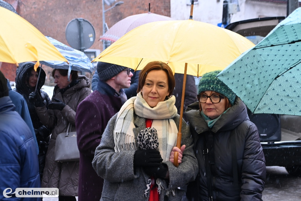 Odsłonięcie pomnika zakochanych Krystyny i Kaspra