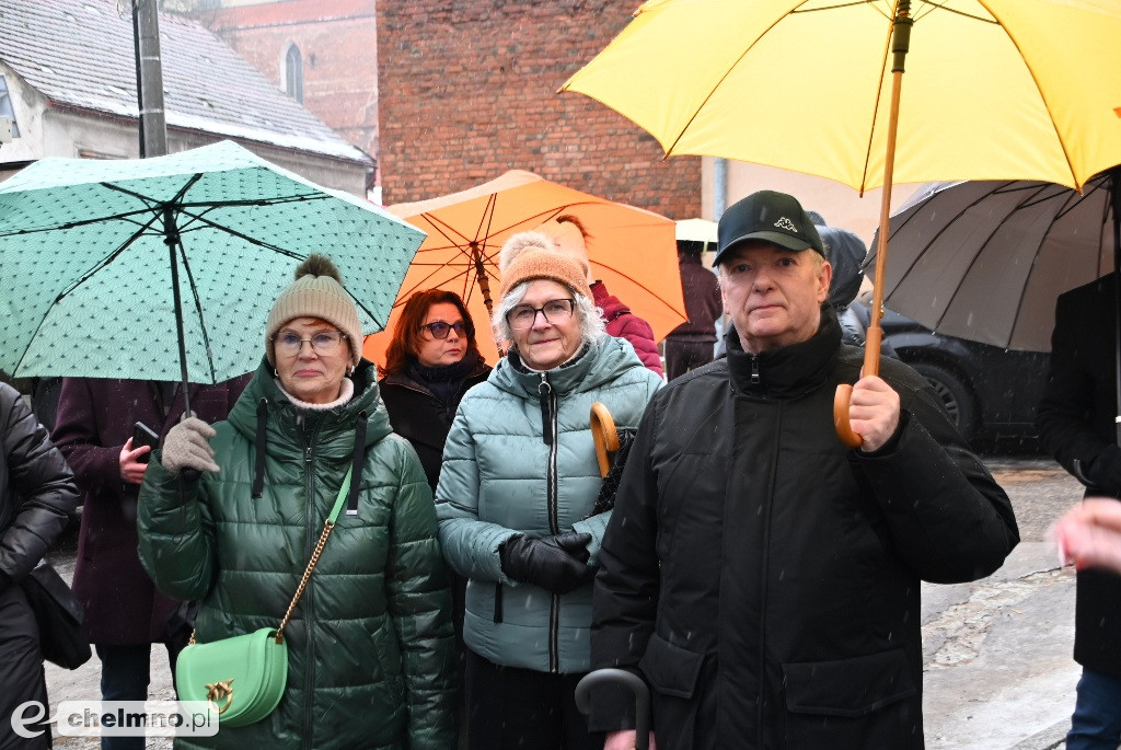 Odsłonięcie pomnika zakochanych Krystyny i Kaspra