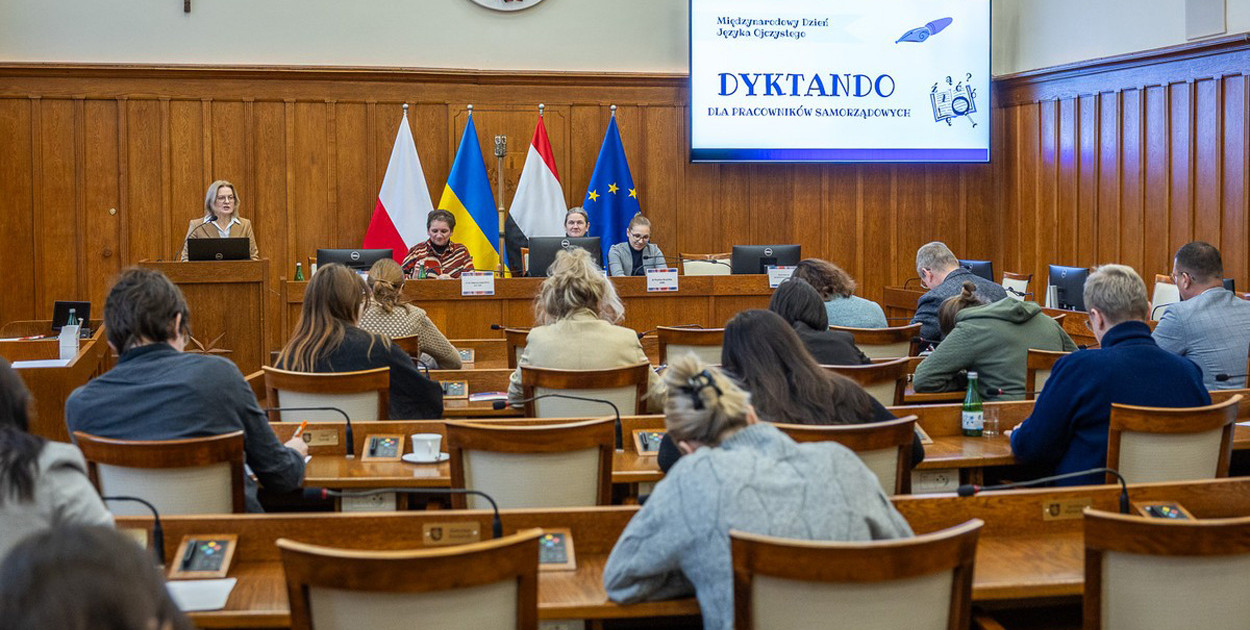 Dyktando w Urzędzie Marszałkowskim po raz jedenasty