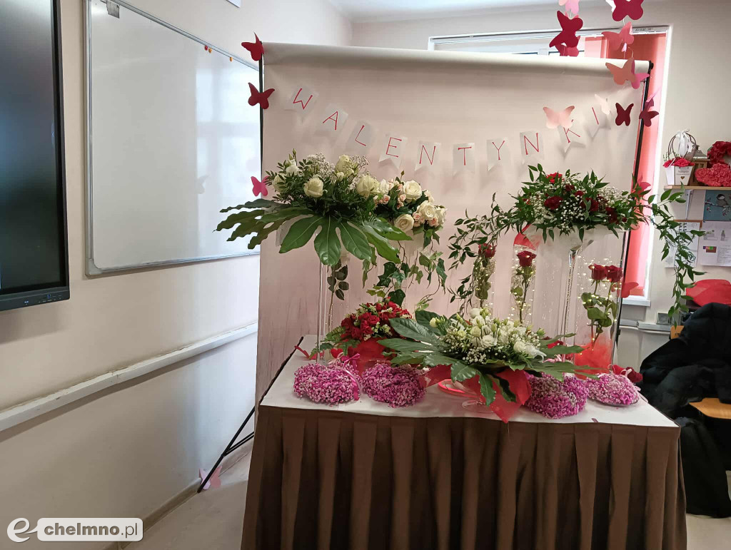 Kompozycje walentynkowe – kreatywność i praktyczne umiejętności