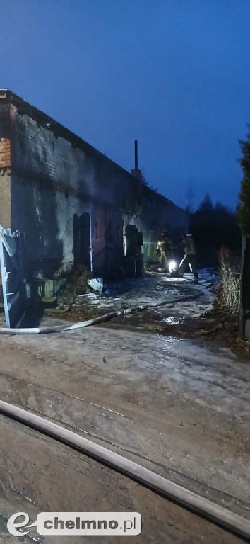 Strażacy walczą z podtopieniami